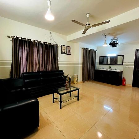 Orkuz Residency Apartment Kochi Екстериор снимка