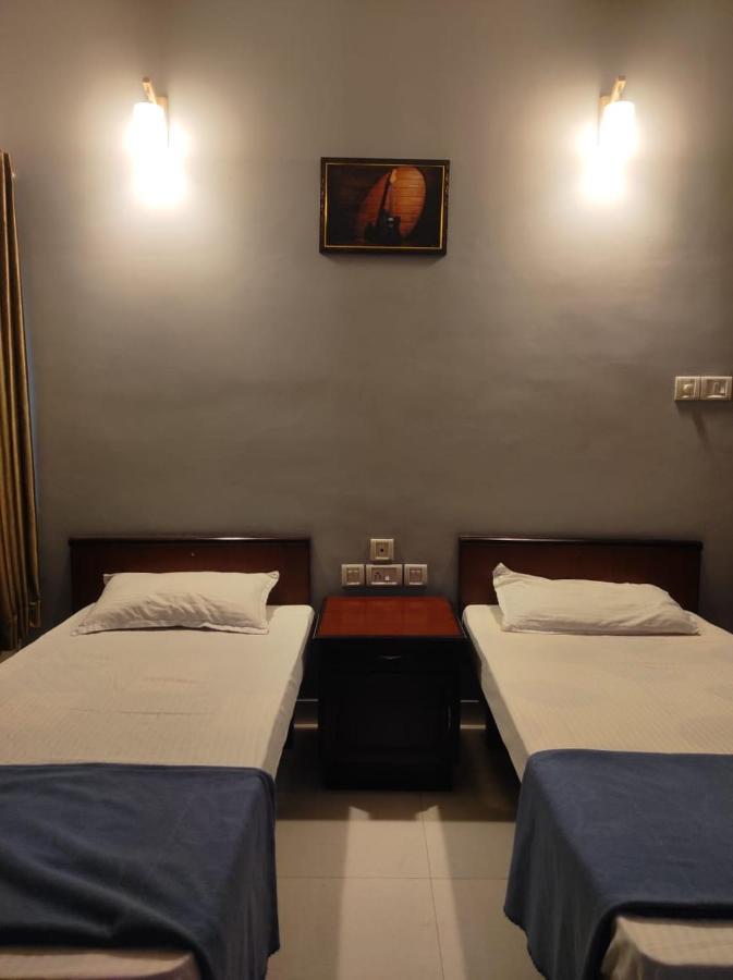 Orkuz Residency Apartment Kochi Екстериор снимка